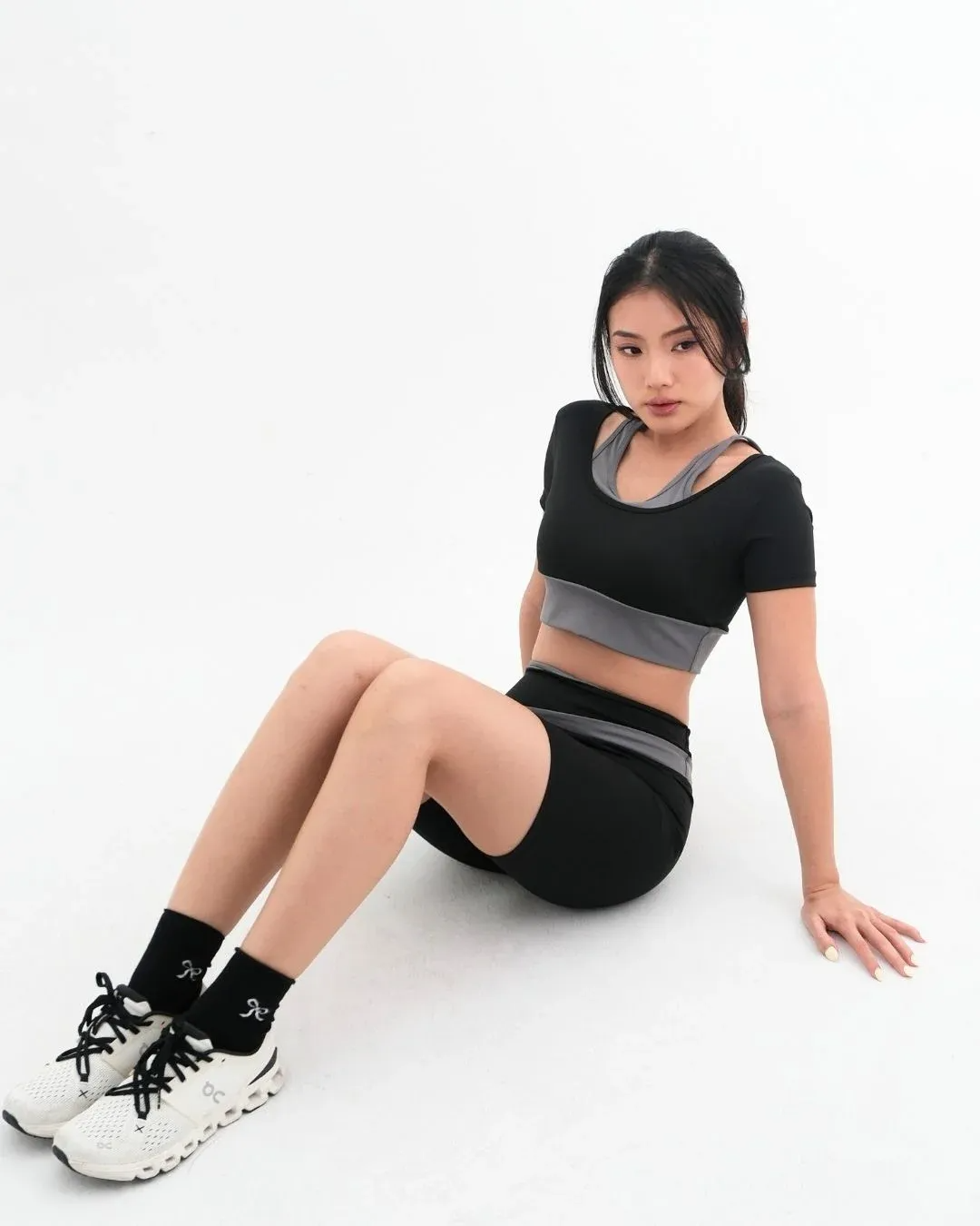 Yumna Short Legging 45 CM