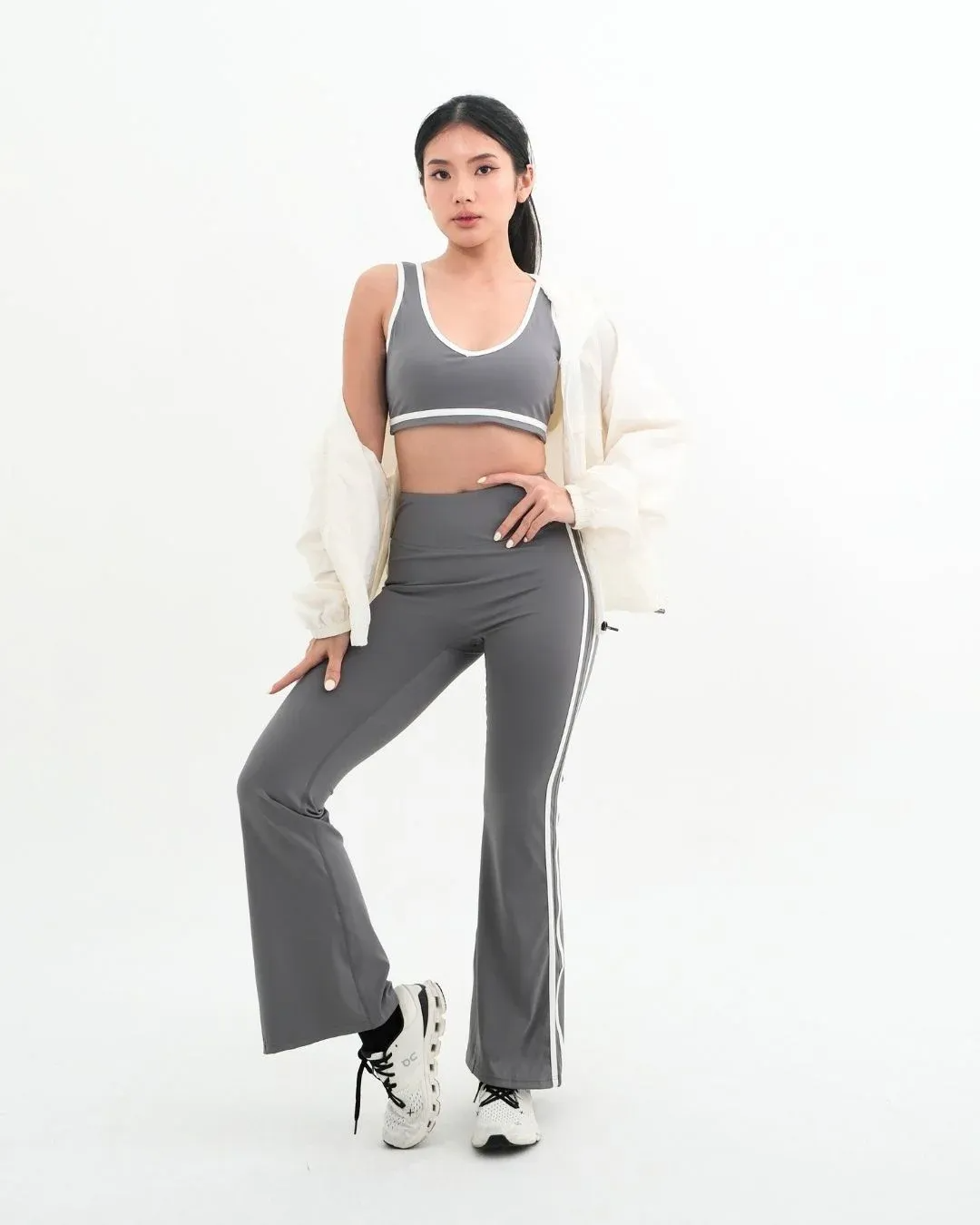 Savera Long Flaired Legging