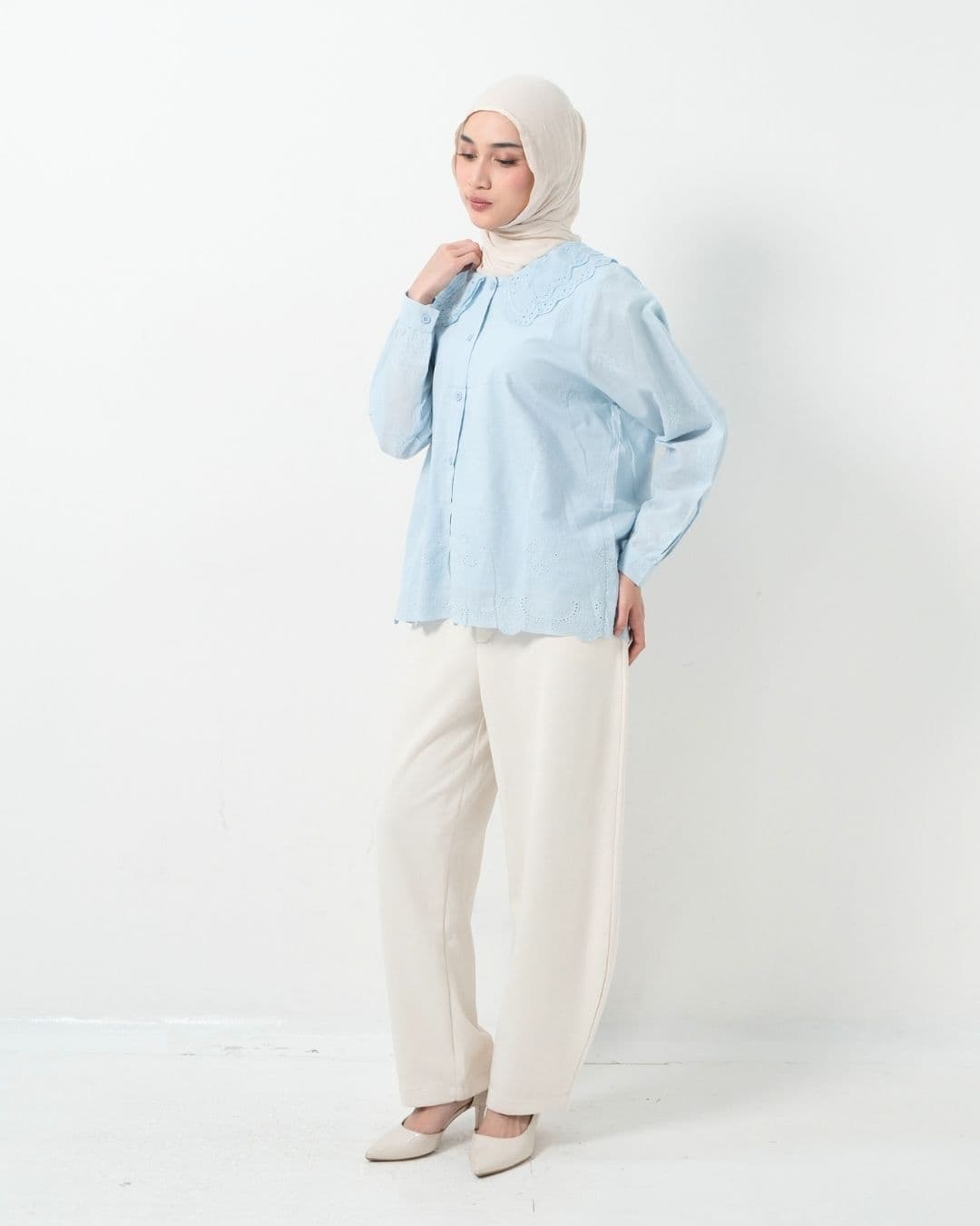 Stavia Cotton Lace Collar Shirt