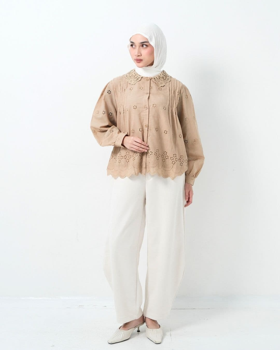 Leira Cotton Lace Collar Shirt