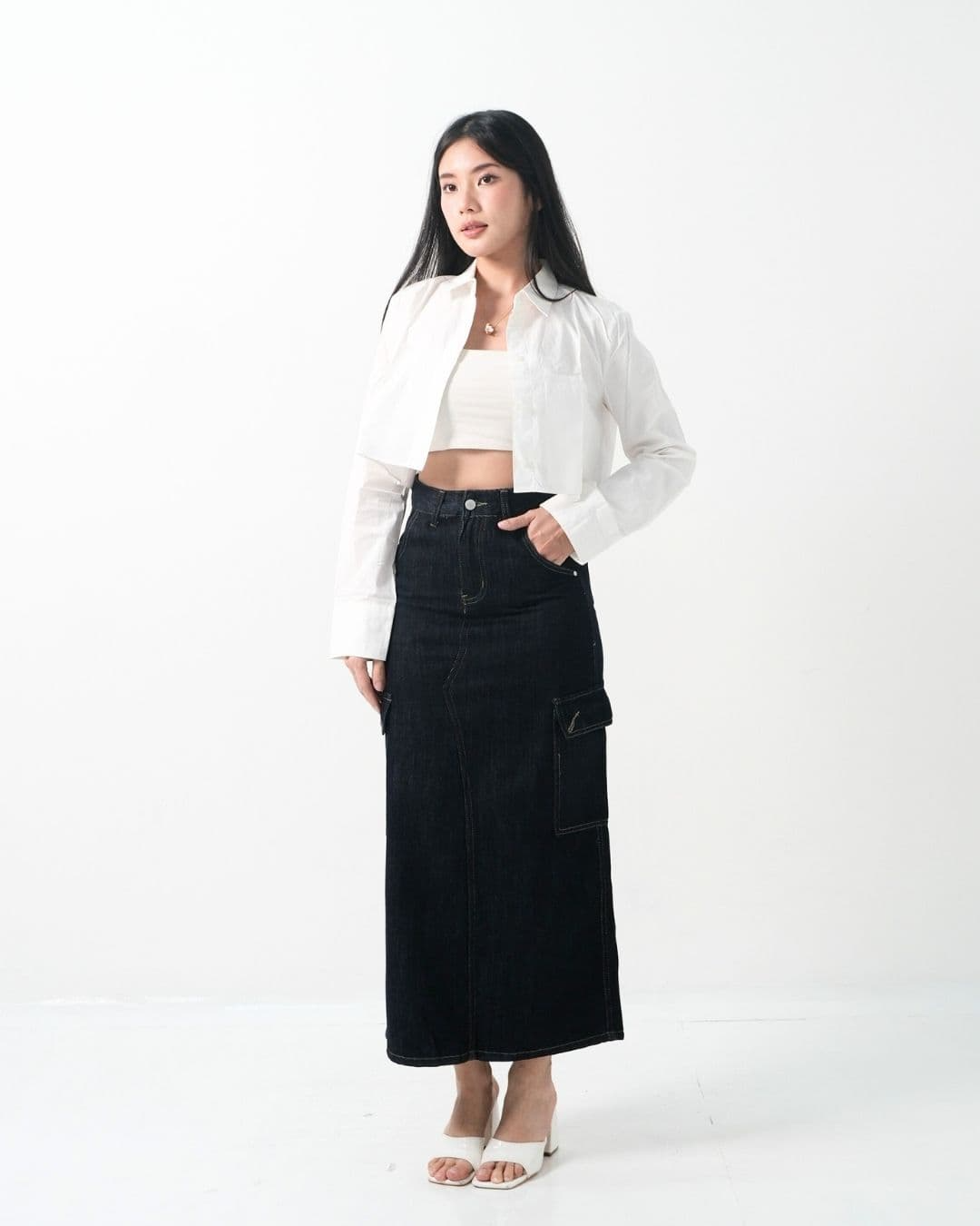 Gyara Cargo Denim Skirt