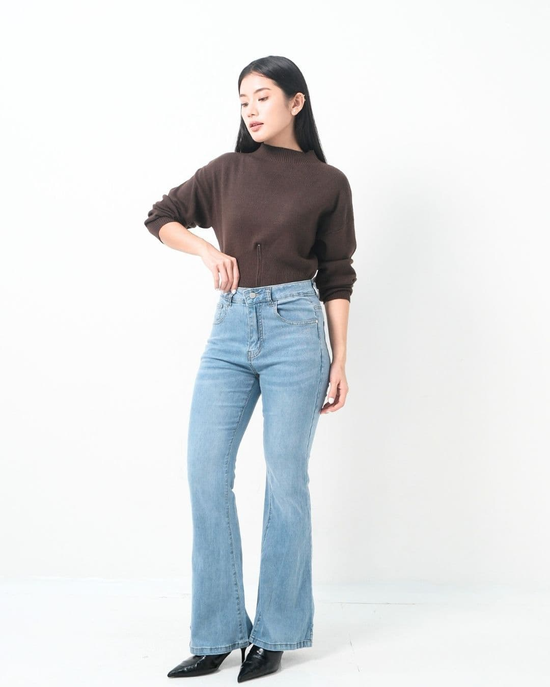Ranatasha Flaired Denim Pants